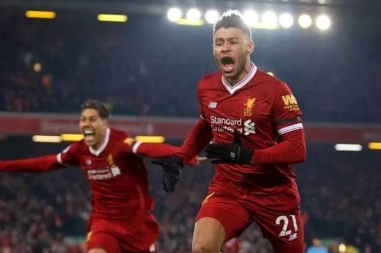 Besiktas offers 2+1 contract for former Liverpool player Chamberlain
