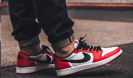 Air Jordan 1 Low: The Chicago Icon